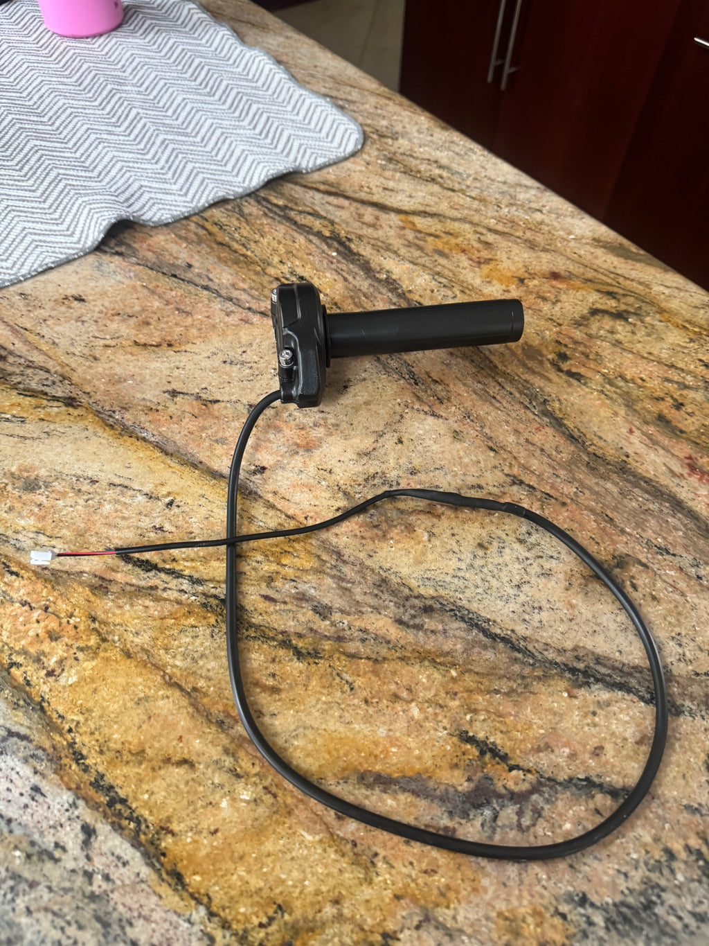 GT73 Plug and Play Surron Throttle